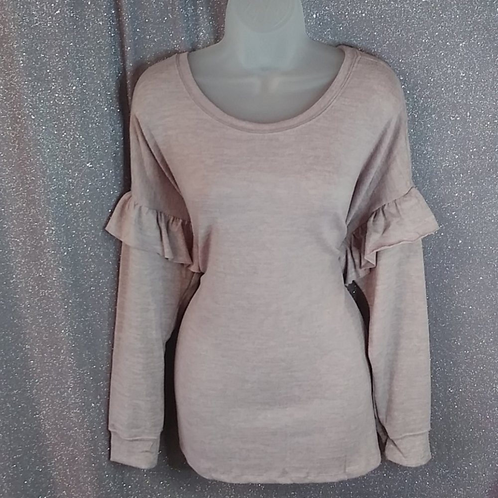 Plus size light purple top!